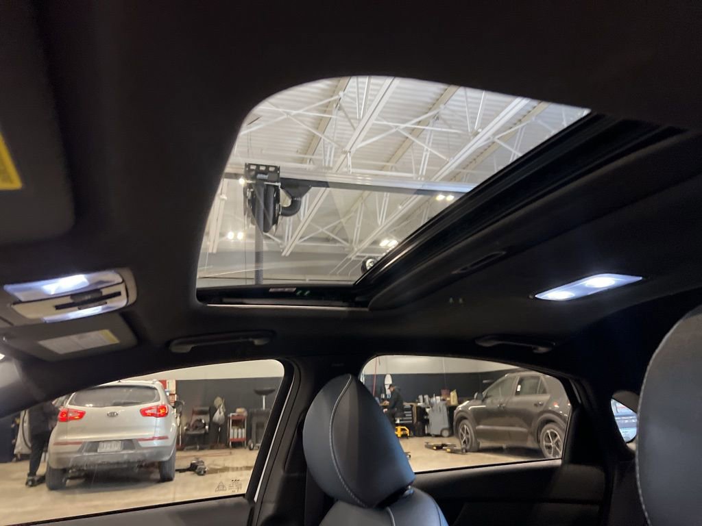 Certified 2024 Kia Forte GT-Line w/ GT-Line Premium Package image 8