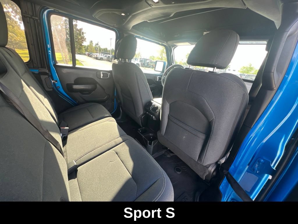 Used 2024 Jeep Wrangler Unlimited Sport AWD/4WD image 16