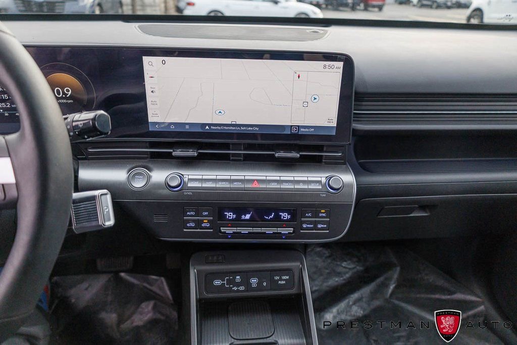 Used 2025 Hyundai Kona Limited AWD/4WD image 31