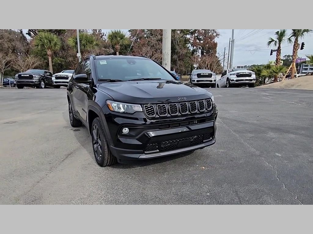 New 2026 Jeep Compass Latitude image 37