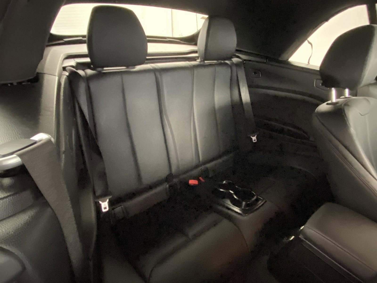 Used 2016 BMW 228i xDrive Convertible image 17