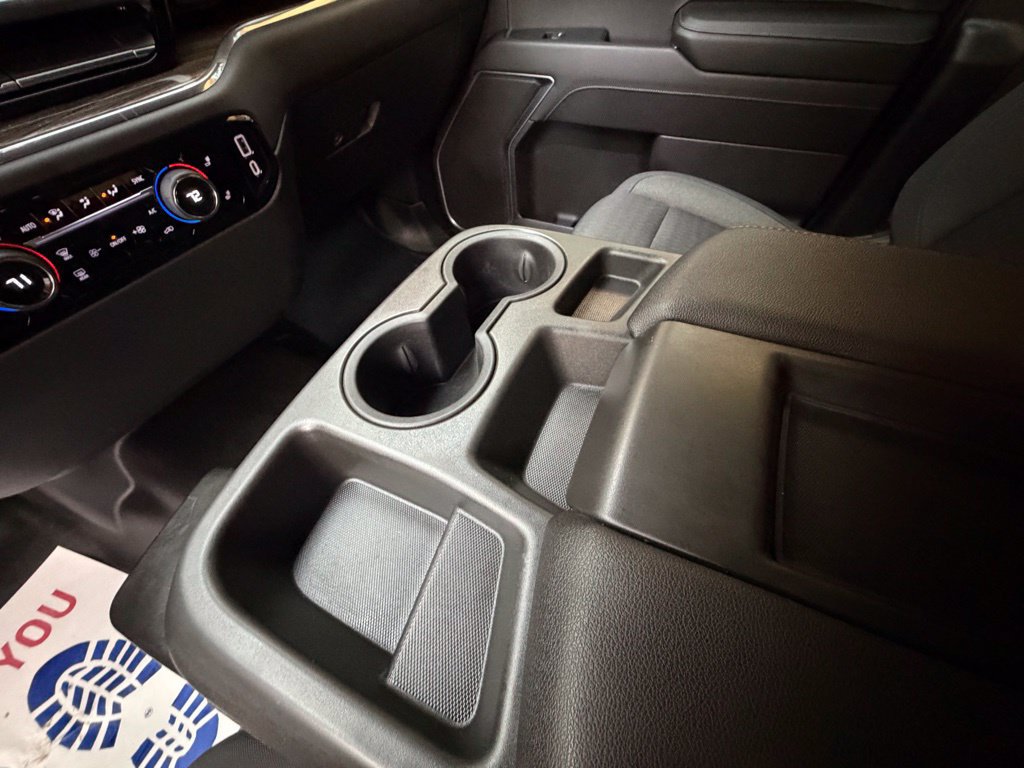 Used 2023 Chevrolet Silverado 1500 LT AWD/4WD image 19