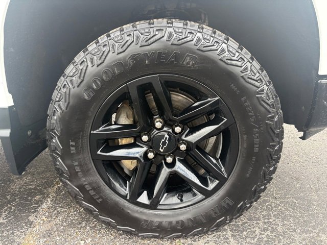 Used 2023 Chevrolet Silverado 1500 LT Trail Boss w/ Protection Package image 5