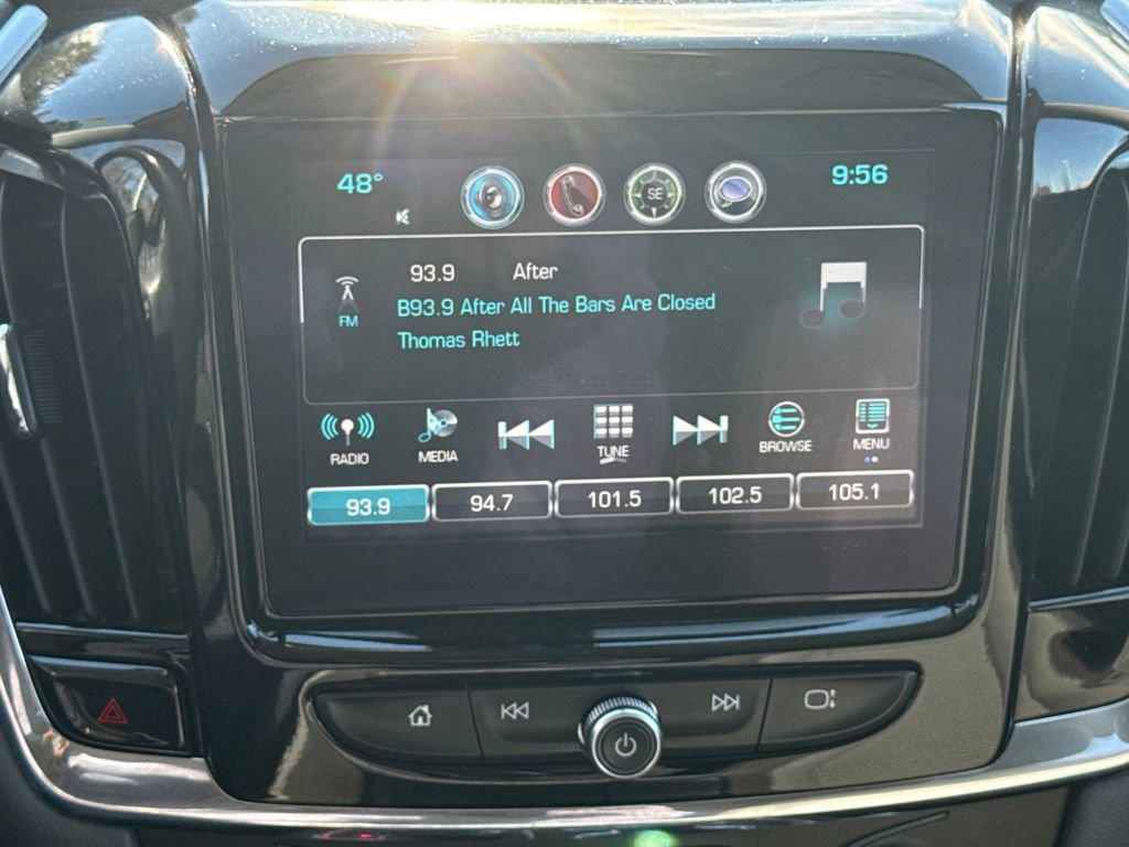 Used 2019 Chevrolet Traverse LT image 23