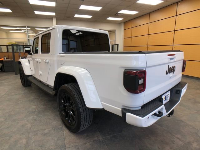 Used 2023 Jeep Gladiator Overland image 5