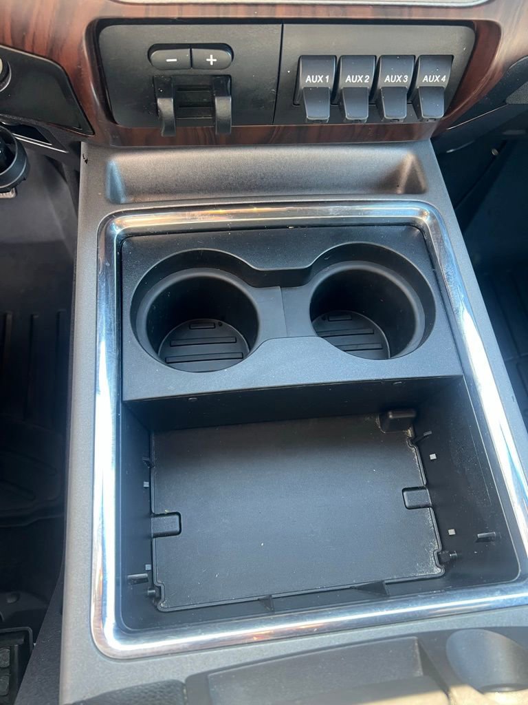 Used 2012 Ford F350 Lariat w/ Lariat Ultimate Pkg image 13