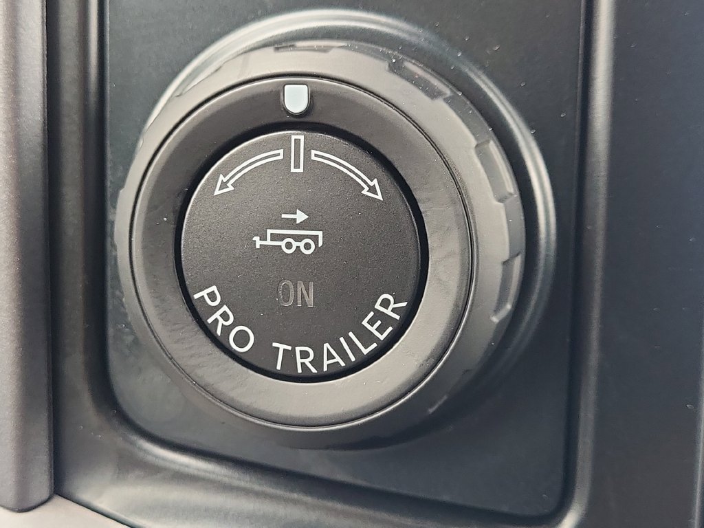 Used 2025 Ford F150 XLT w/ Equipment Group 302A MID AWD/4WD image 30