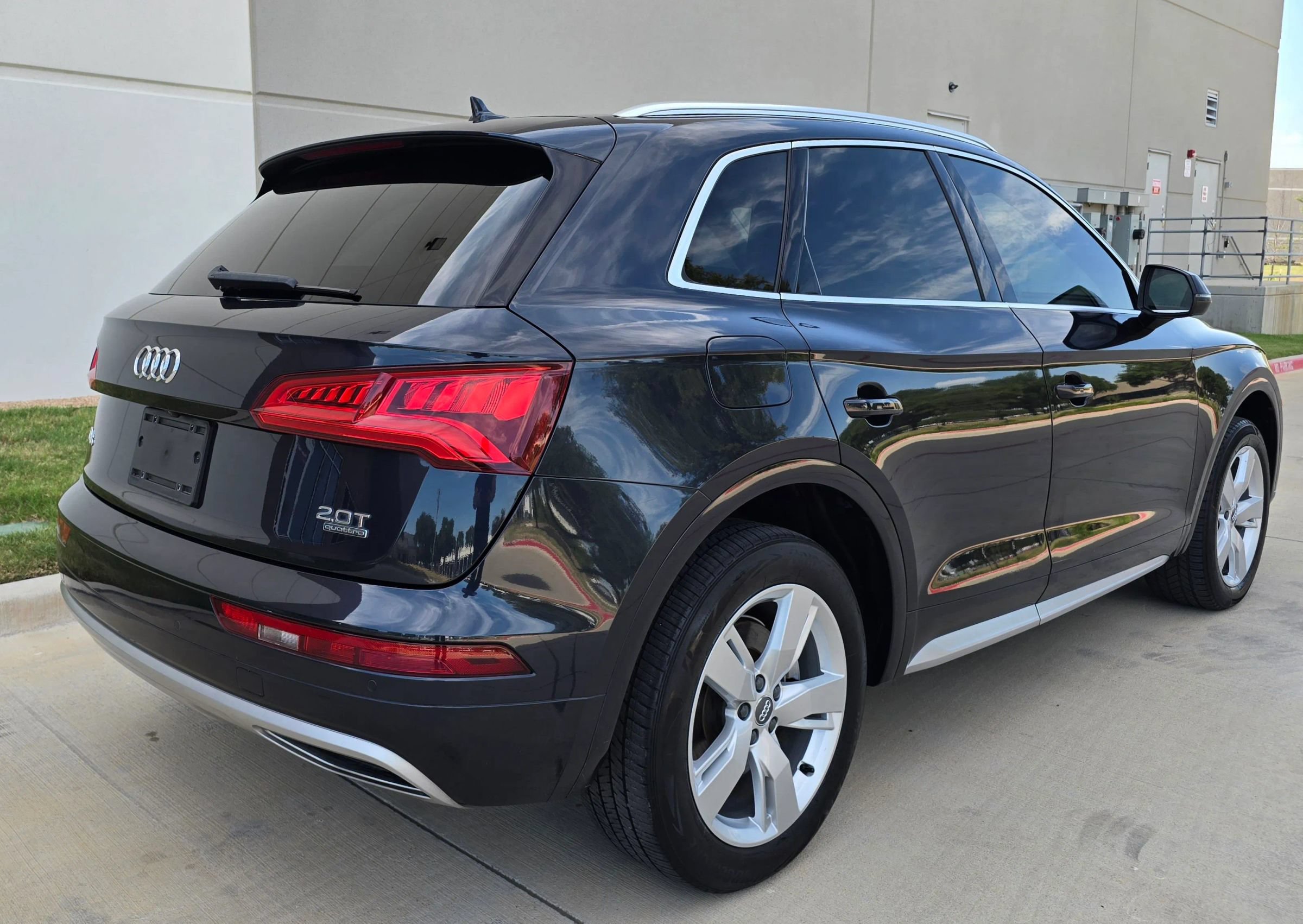 Used 2018 Audi Q5 2.0T Premium Plus AWD/4WD image 7