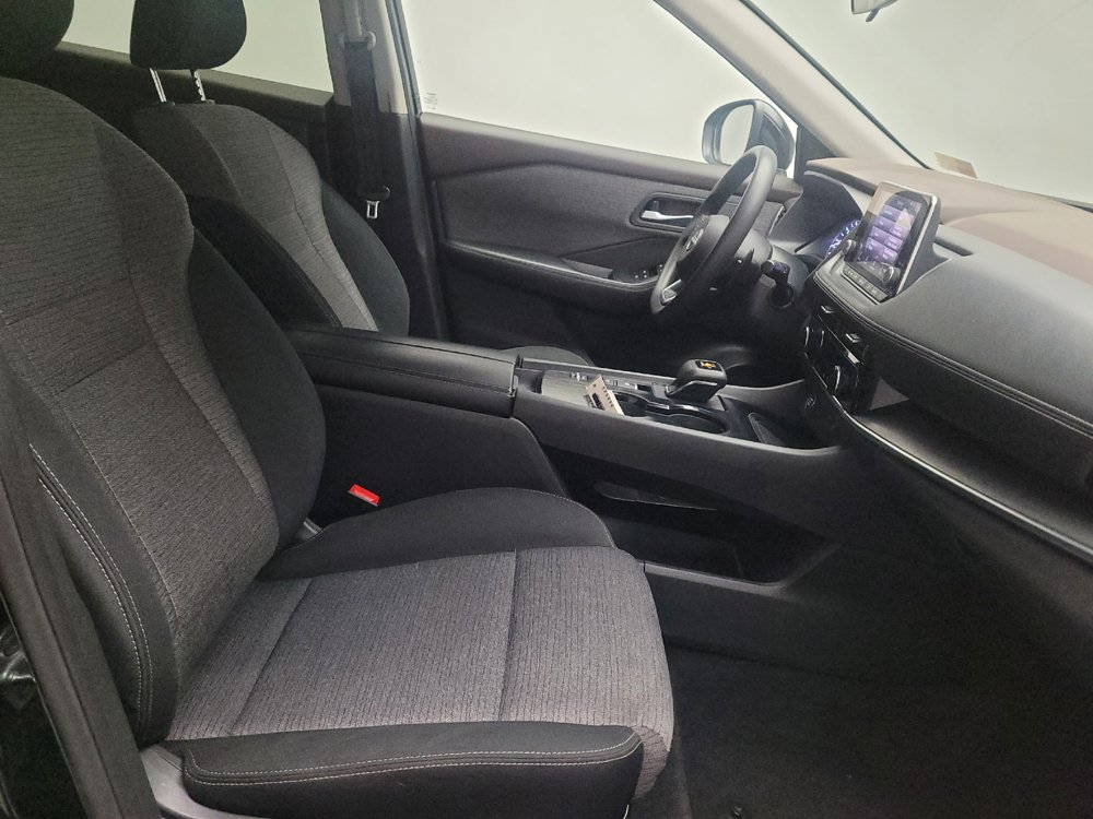 Used 2023 Nissan Rogue SV FWD image 21