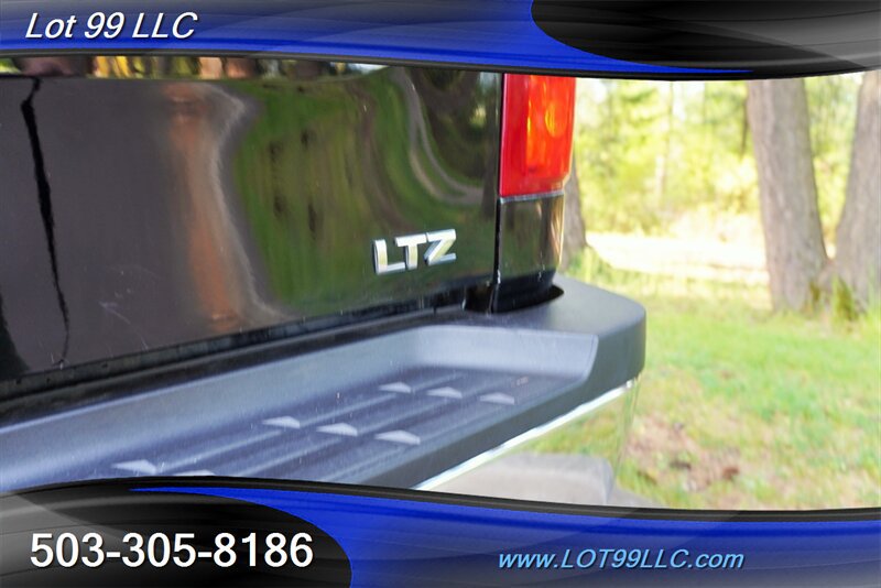 Used 2013 Chevrolet Silverado 3500 LTZ AWD/4WD image 31