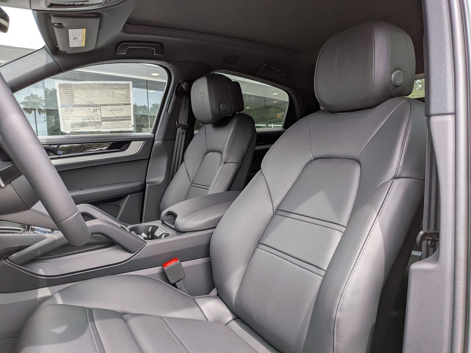 New 2026 Porsche Cayenne Coupe AWD/4WD image 5