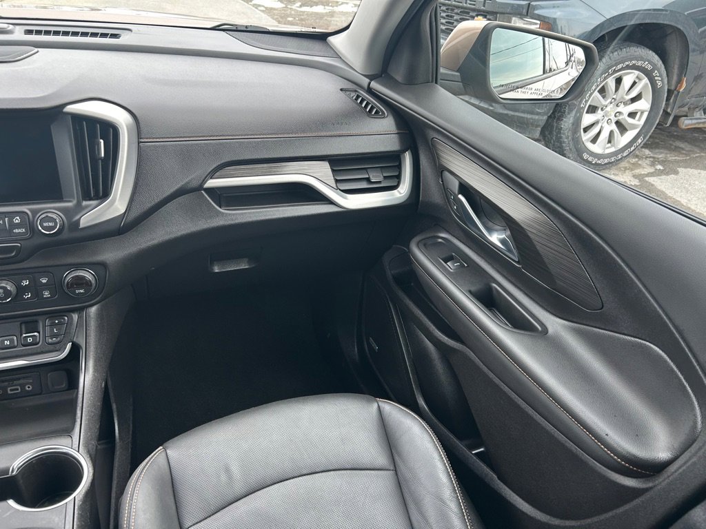 Used 2018 GMC Terrain SLT w/ Preferred Package image 44