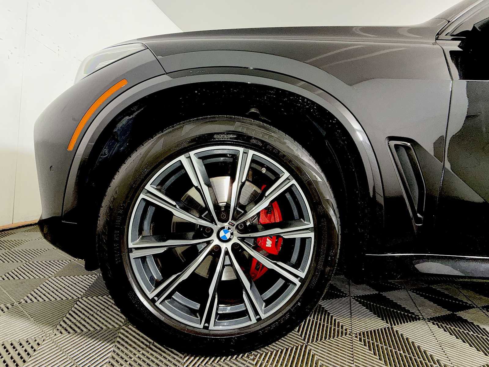 Used 2022 BMW X5 xDrive40i w/ M Sport Package image 8