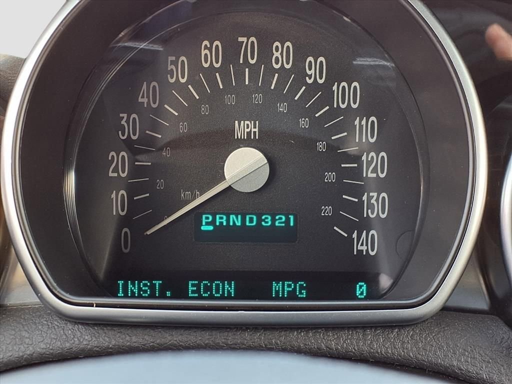 Used 2003 Chevrolet SSR w/ Preferred Equipment Group image 22