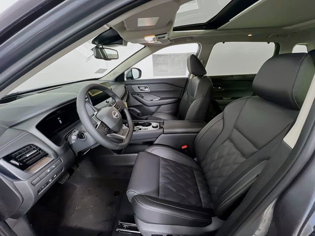 New 2026 Nissan Rogue Platinum w/ Platinum Premium Package image 18