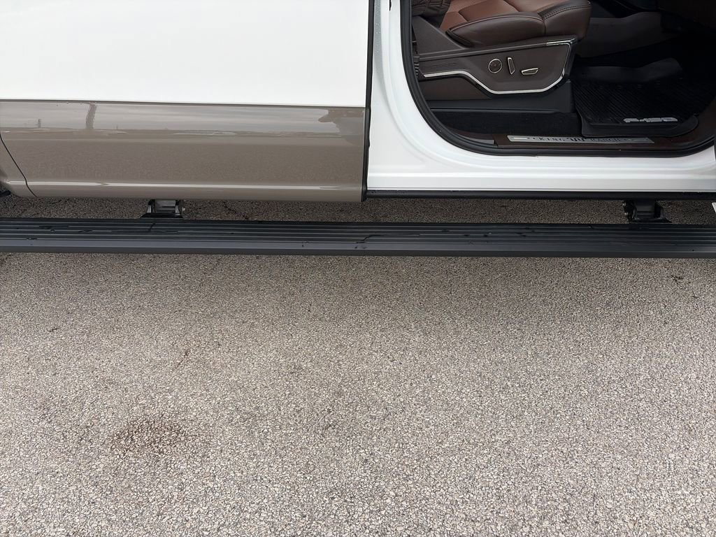 Used 2025 Ford F150 King Ranch w/ FX4 Off-Road Package AWD/4WD image 12