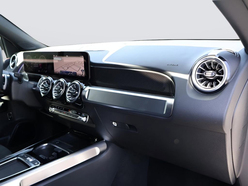 Certified 2025 Mercedes-Benz GLB 250 4MATIC image 11