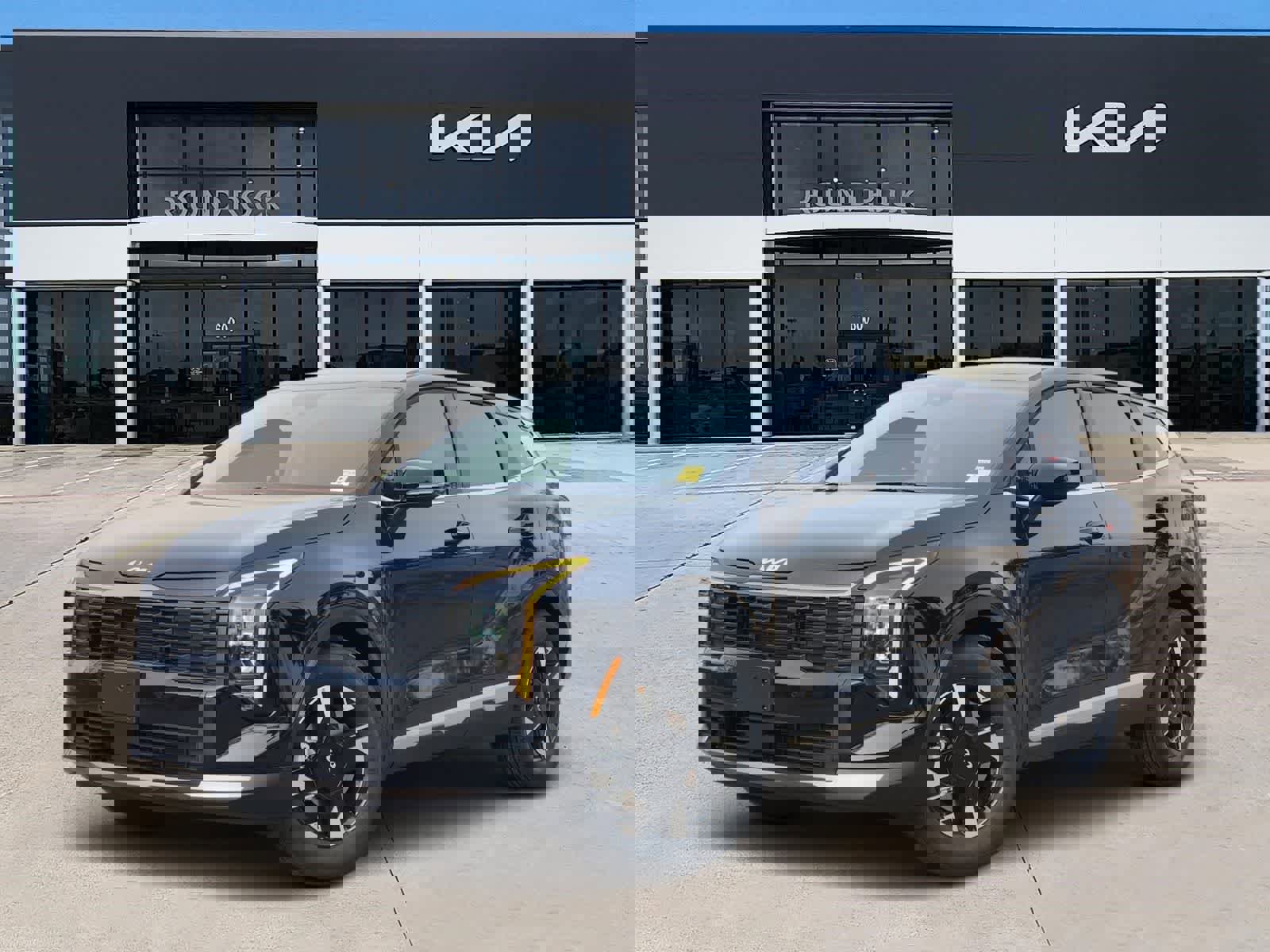 New 2026 Kia Sportage LX image 1