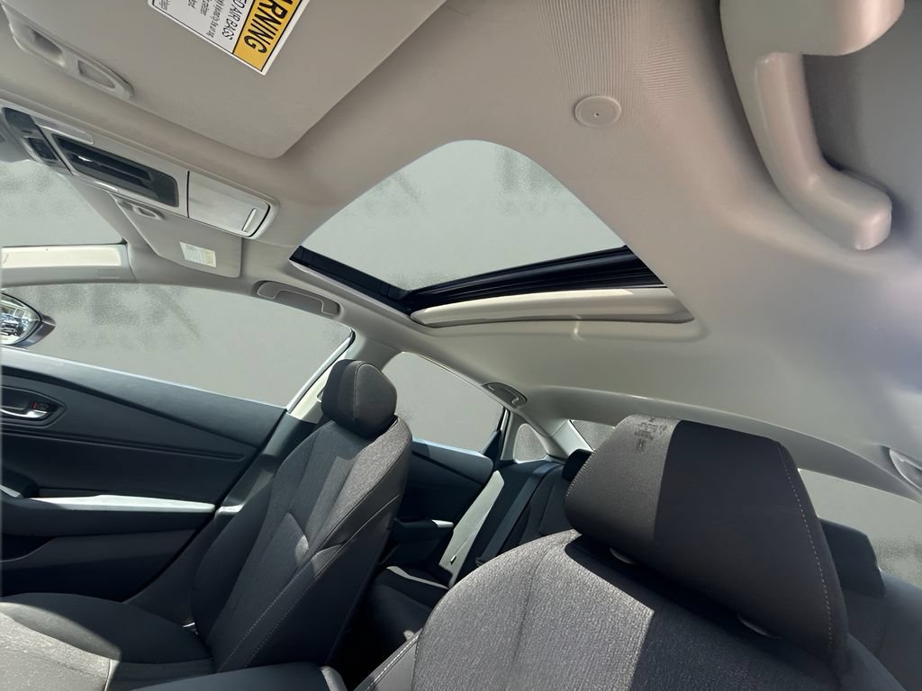 Used 2025 Honda Accord SE image 6