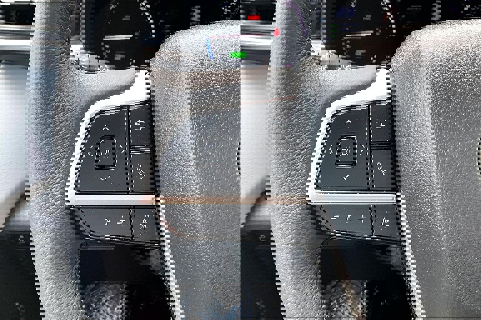 Used 2025 Toyota Sienna XLE w/ XLE Plus Package image 17