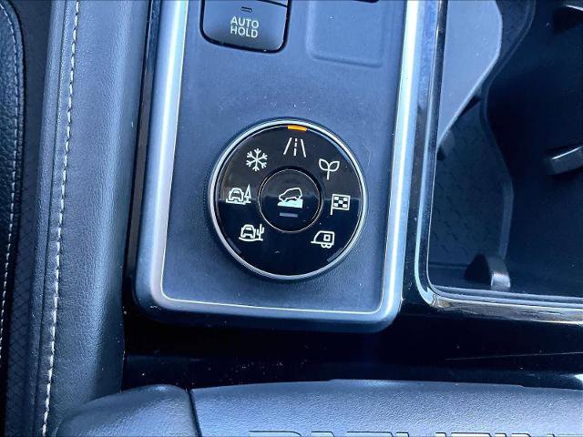 Certified 2024 Nissan Pathfinder SL image 27