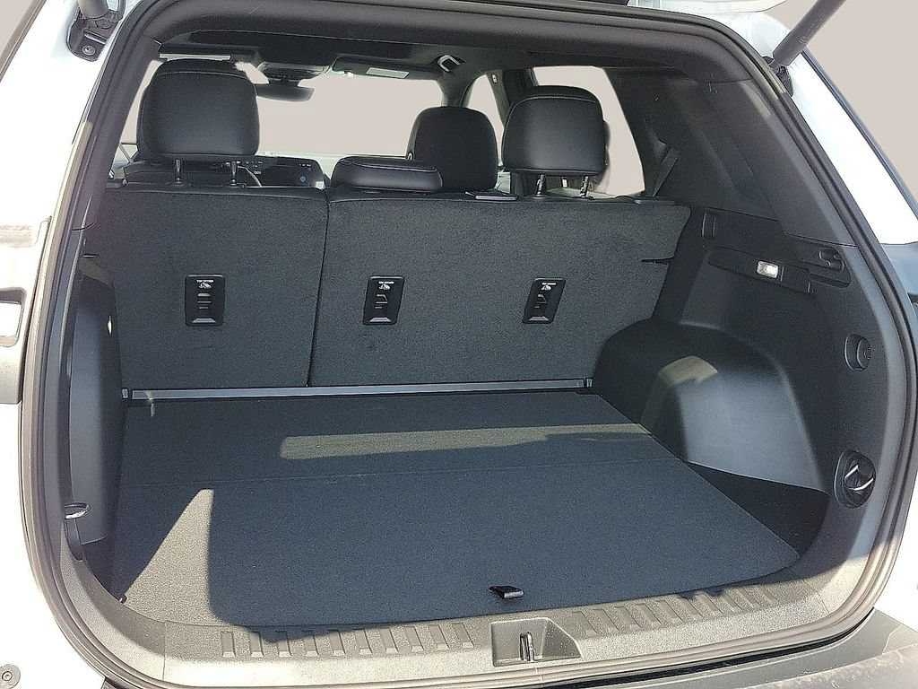 Used 2027 Chevrolet Equinox LT w/ Convenience Package II FWD image 8