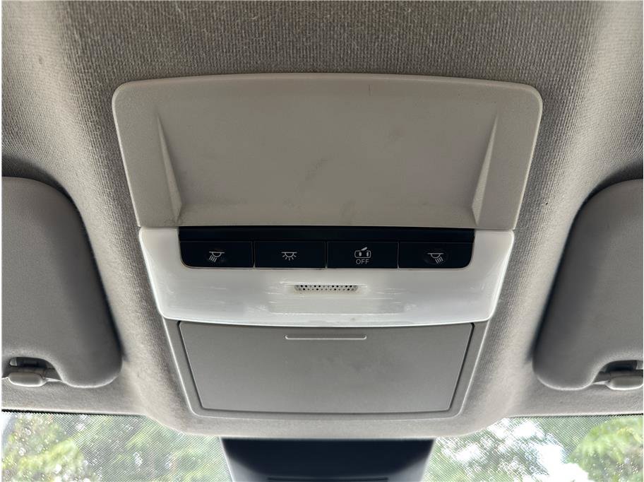 Used 2020 Nissan Sentra SR FWD image 26
