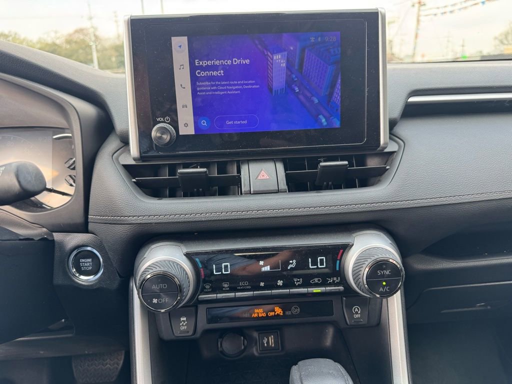 Used 2024 Toyota RAV4 XLE image 15