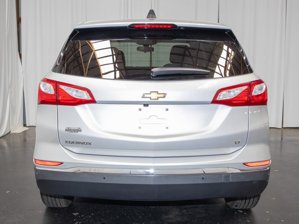 Used 2019 Chevrolet Equinox LT FWD image 2