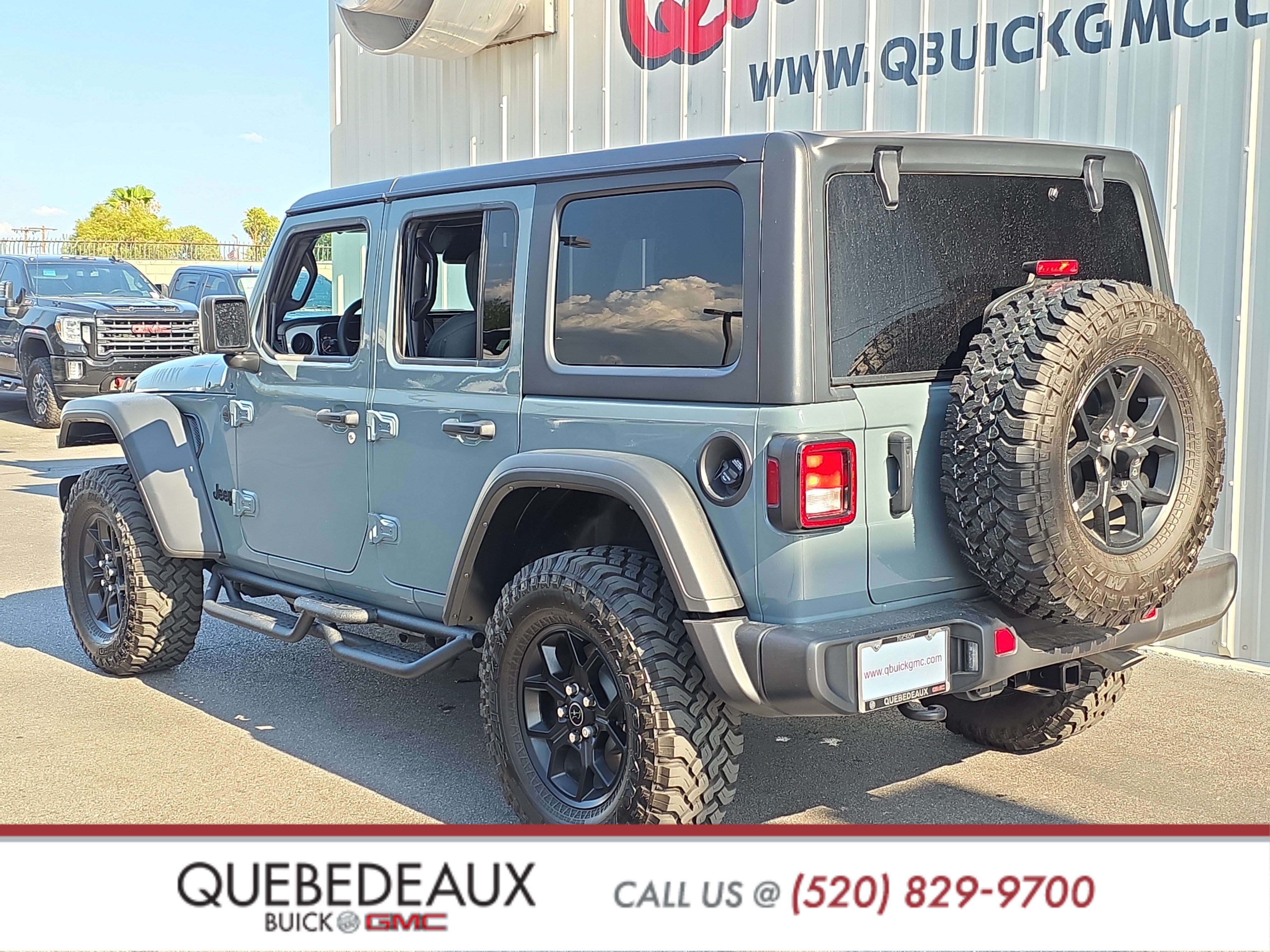 Used 2025 Jeep Wrangler Unlimited Sport AWD/4WD image 5