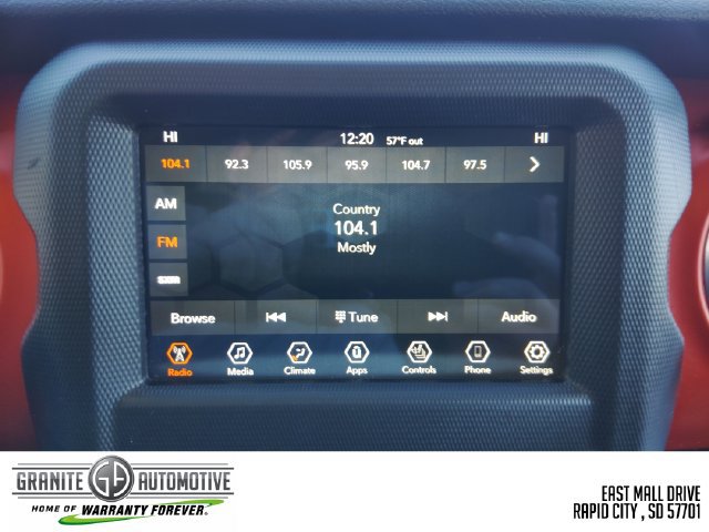 Used 2019 Jeep Wrangler Unlimited Rubicon w/ Cold Weather Group AWD/4WD image 20