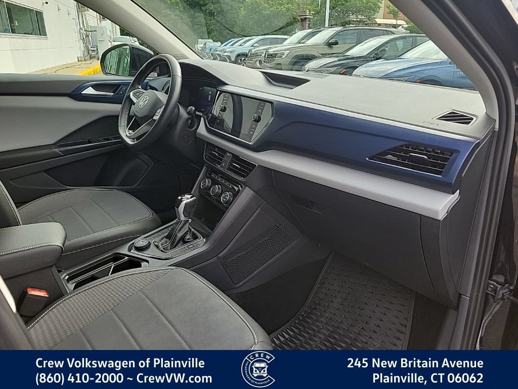 Certified 2023 Volkswagen Taos SE w/ Panoramic Sunroof Package AWD/4WD image 43