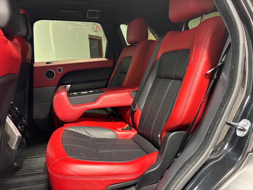 Used 2019 Land Rover Range Rover Sport HSE Dynamic image 28