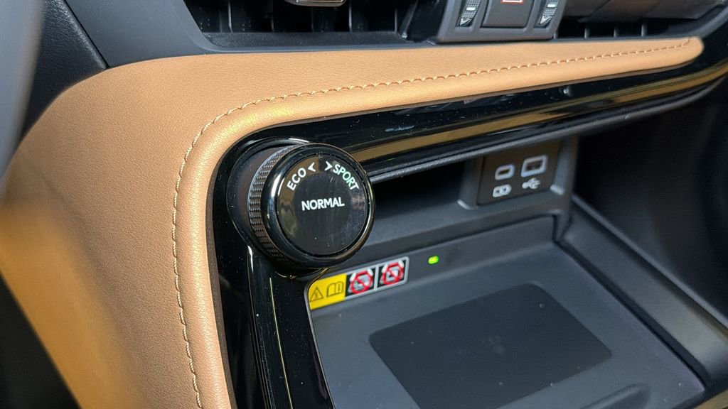 Used 2023 Lexus NX 350 AWD image 28