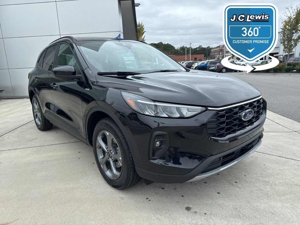 Used 2025 Ford Escape ST-Line Select w/ Tech Pack #1