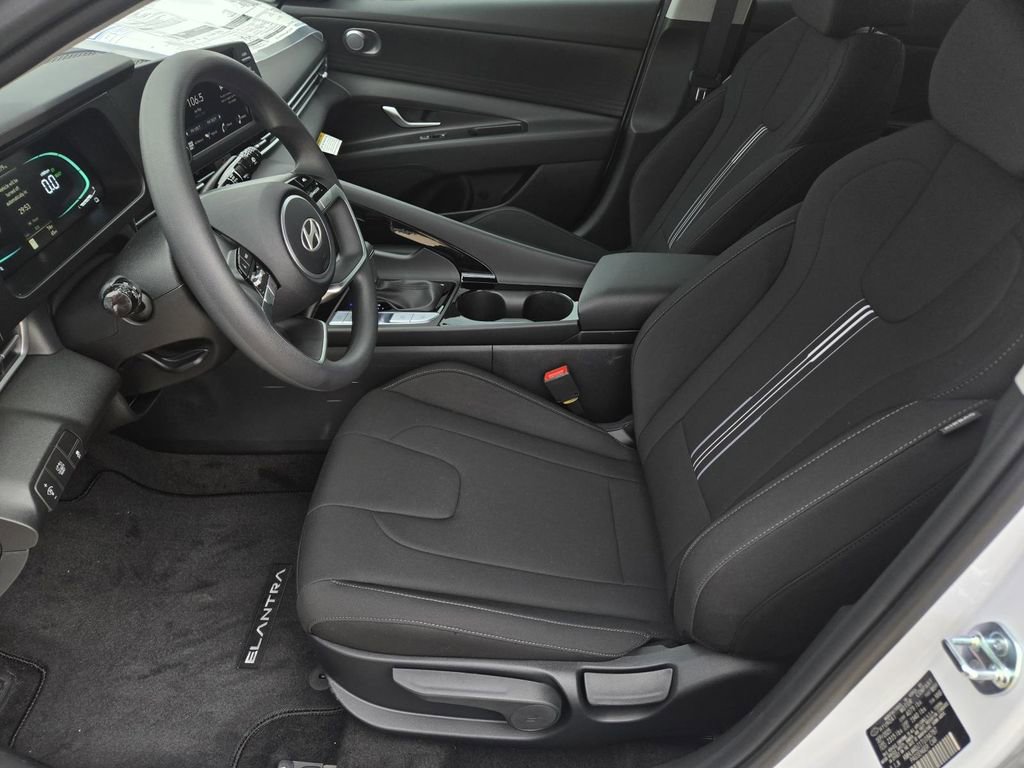 New 2026 Hyundai Elantra Blue FWD image 12
