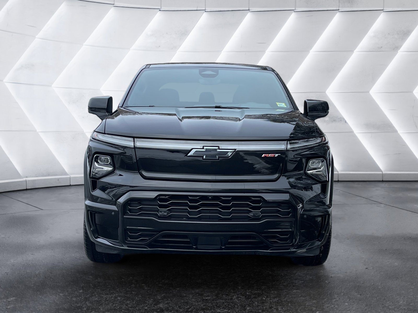 Used 2024 Chevrolet Silverado EV RST image 9