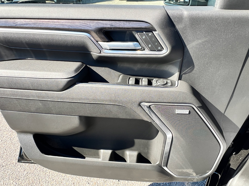 New 2026 Chevrolet Silverado 2500 LTZ w/ LTZ Plus Package image 16