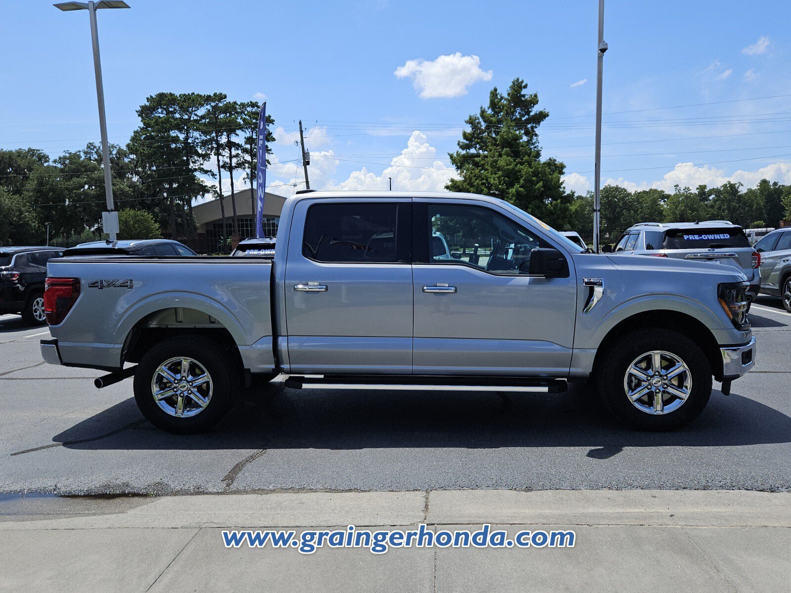 Used 2025 Ford F150 XLT w/ Equipment Group 301A Standard AWD/4WD image 6