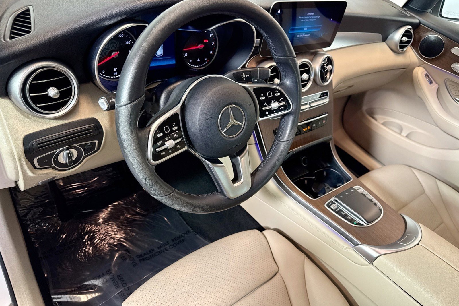 Used 2021 Mercedes-Benz GLC 300 image 9