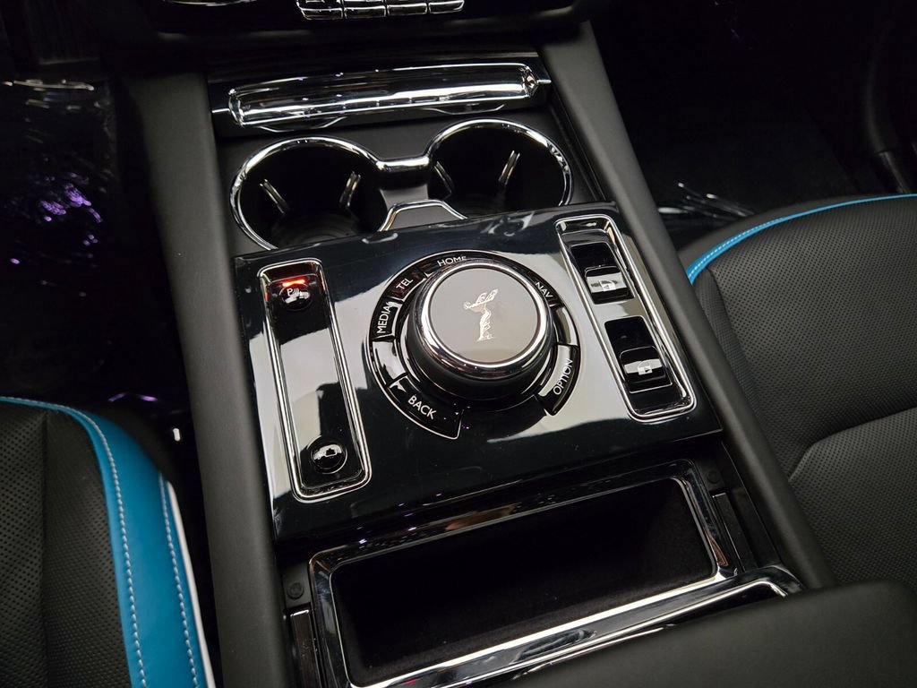 Certified 2024 Rolls-Royce Spectre w/ Spectre Launch Package AWD/4WD image 38