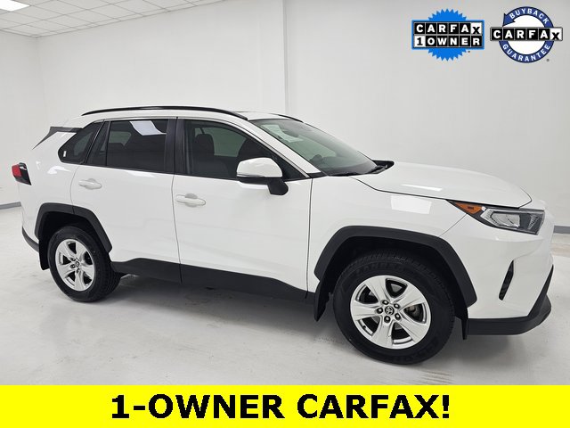 Used 2021 Toyota RAV4 XLE w/ Convenience Package image 1