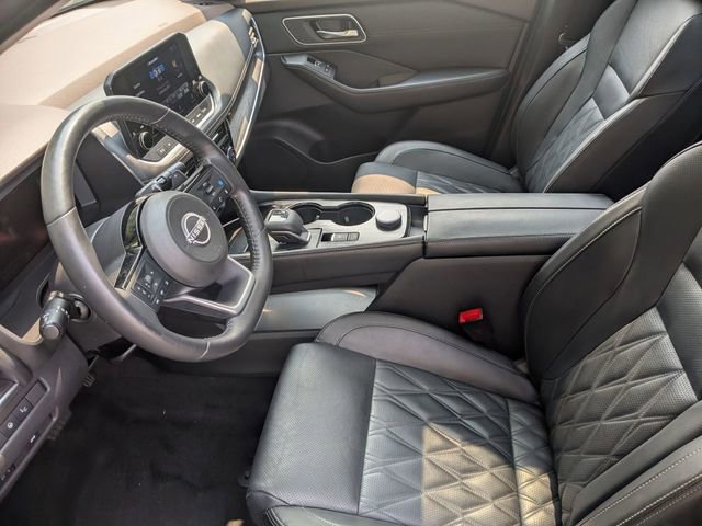 Used 2023 Nissan Rogue Platinum w/ Platinum Premium Package AWD/4WD image 13