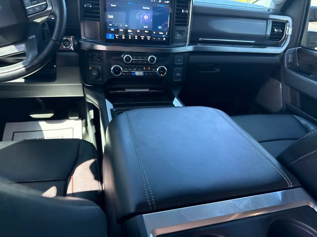 Used 2024 Ford F250 Lariat w/ Sport Appearance Package AWD/4WD image 44