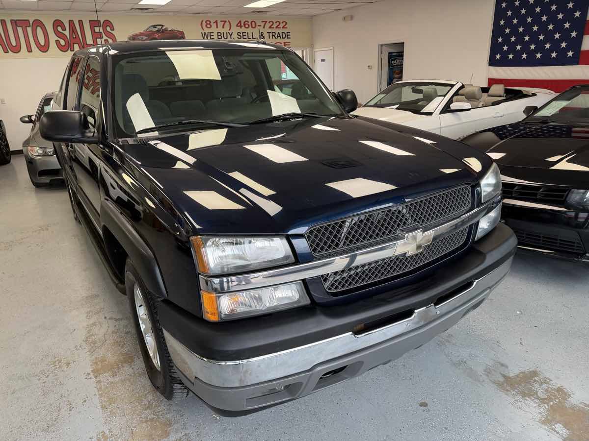 Used 2005 Chevrolet Avalanche Z71 w/ Preferred Equipment Group image 8