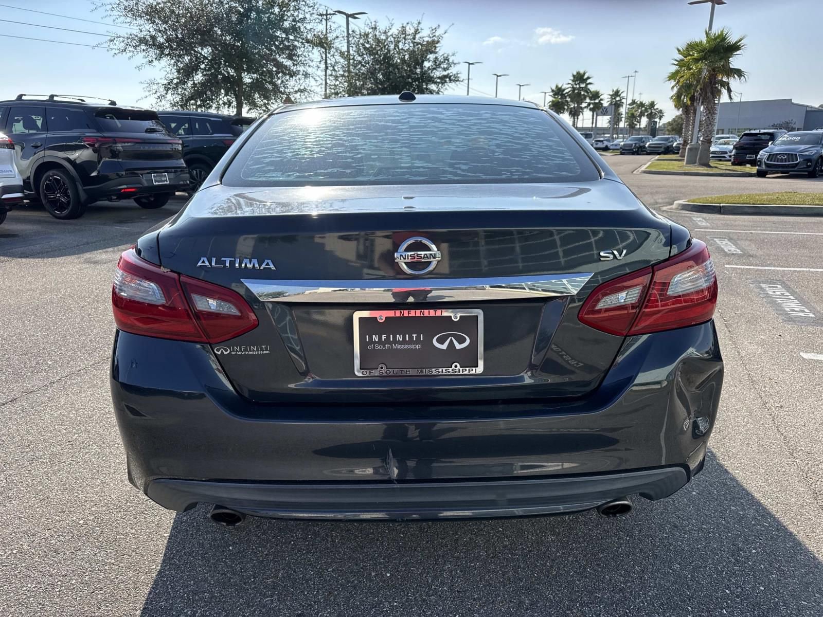Used 2018 Nissan Altima 2.5 SV image 6