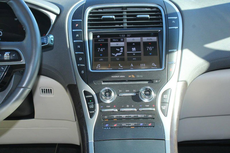 Used 2019 Lincoln Nautilus Reserve w/ Driver Assistance Package image 16