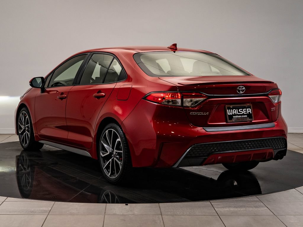 Used 2020 Toyota Corolla SE w/ SE Premium Package FWD image 6
