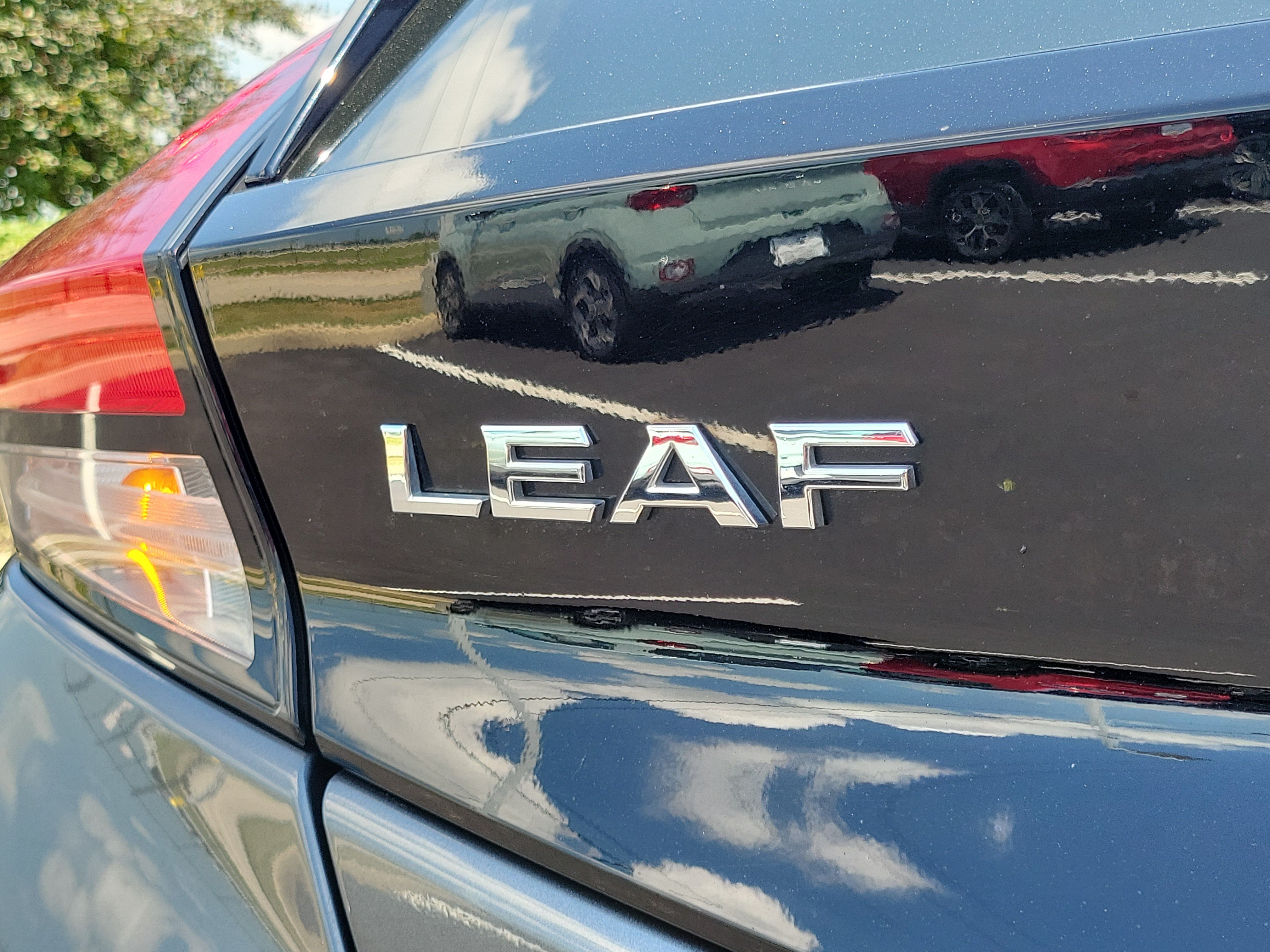 Certified 2022 Nissan Leaf SL Plus FWD image 6