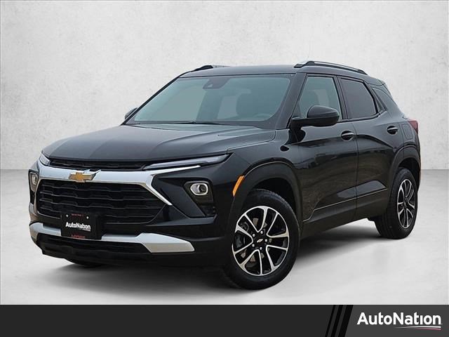 Used 2025 Chevrolet TrailBlazer LT image 1